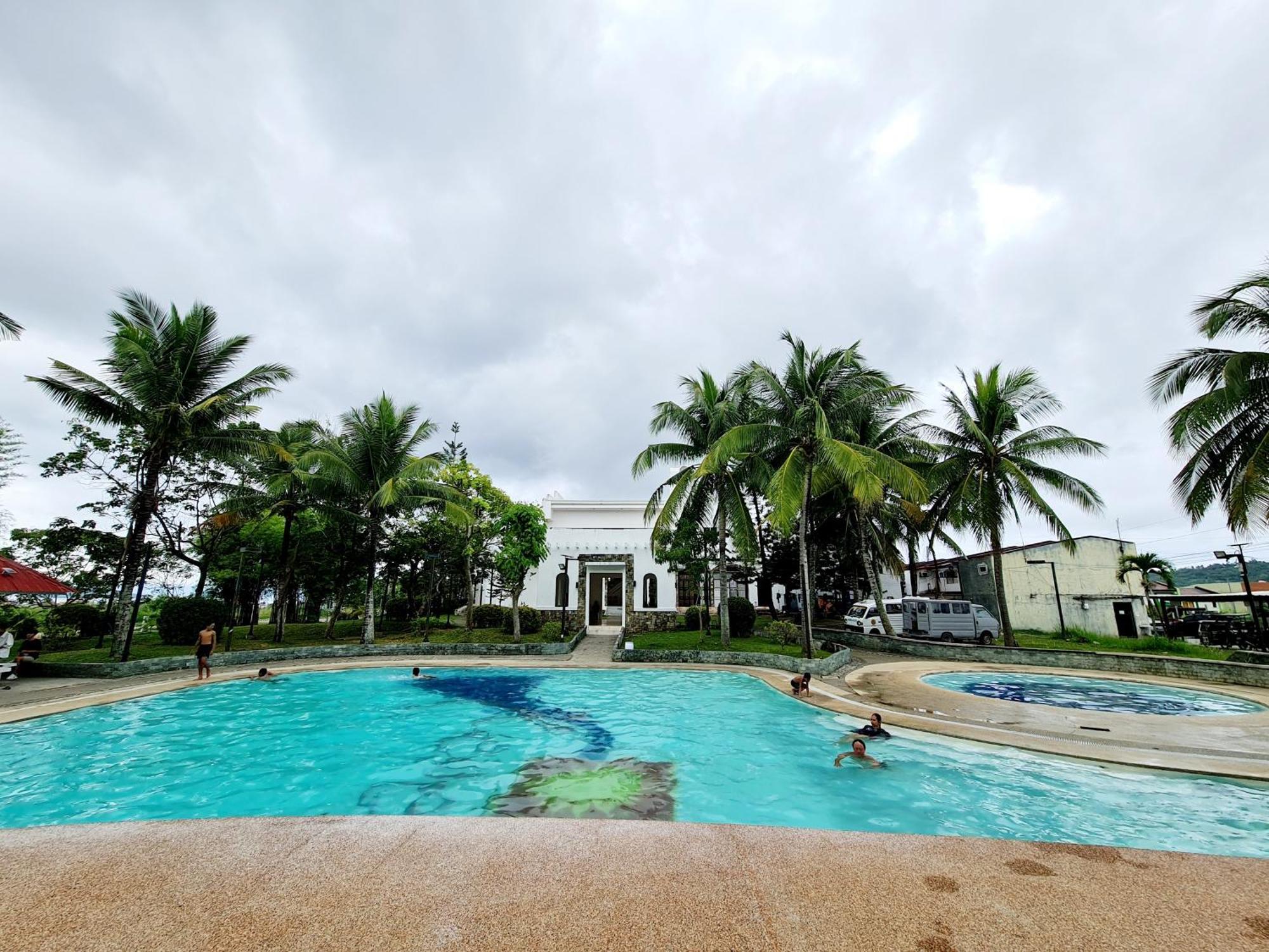 Calapan City Fully Furnished House Transient Near Xentromall L39 外观 照片