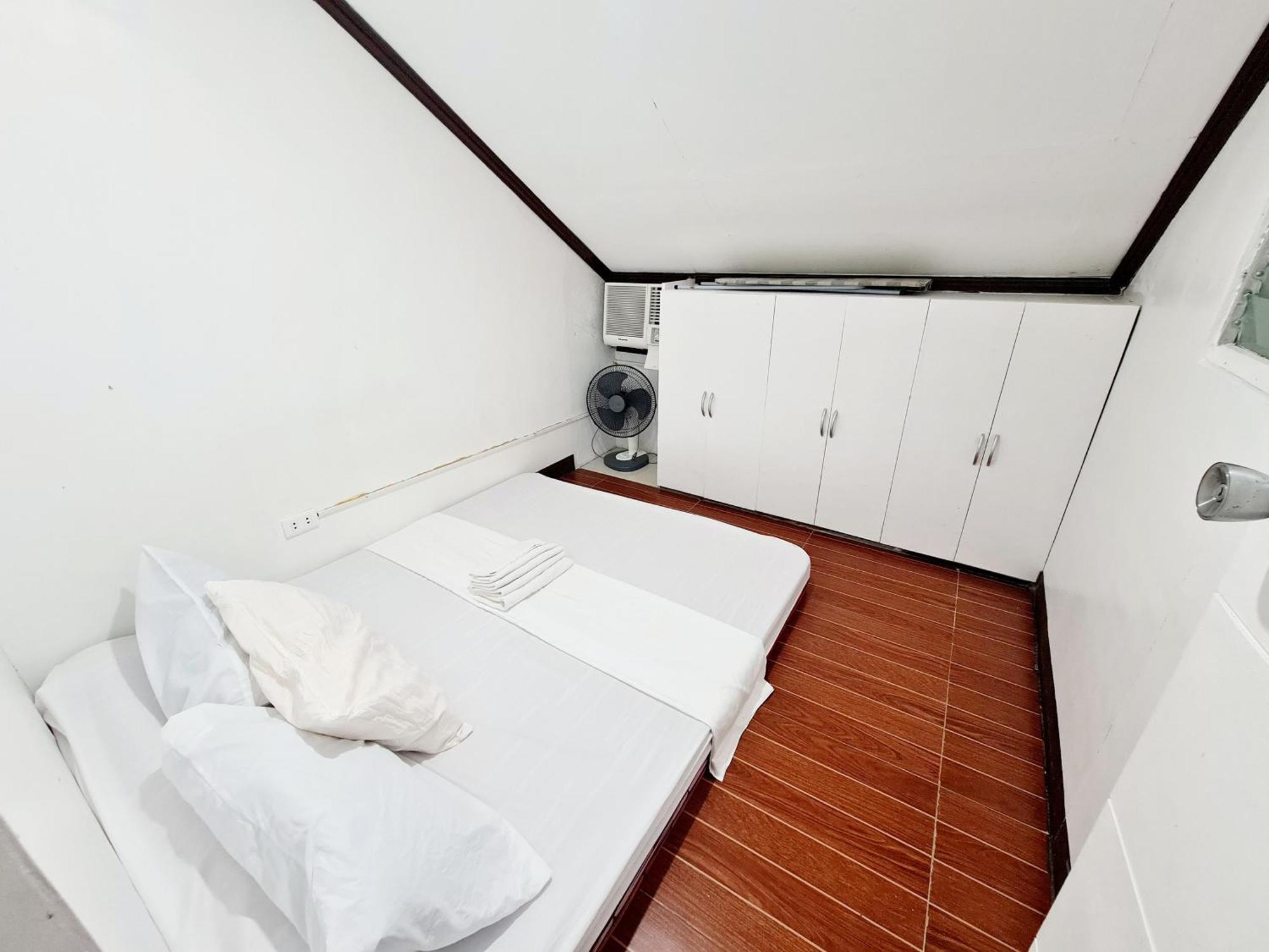 Calapan City Fully Furnished House Transient Near Xentromall L39 外观 照片